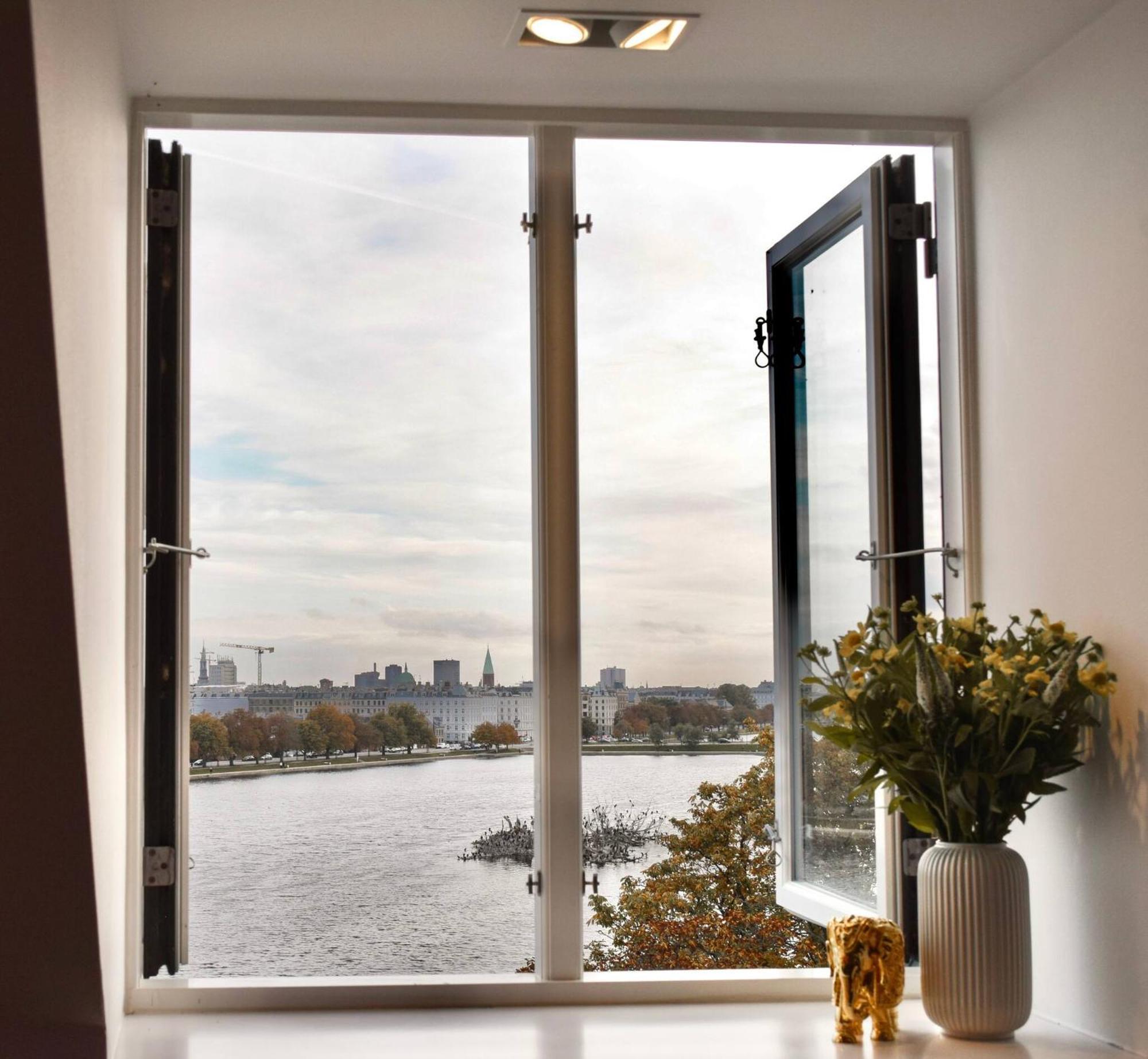 Penthouse With Private Rooftop Terrace Copenhagen